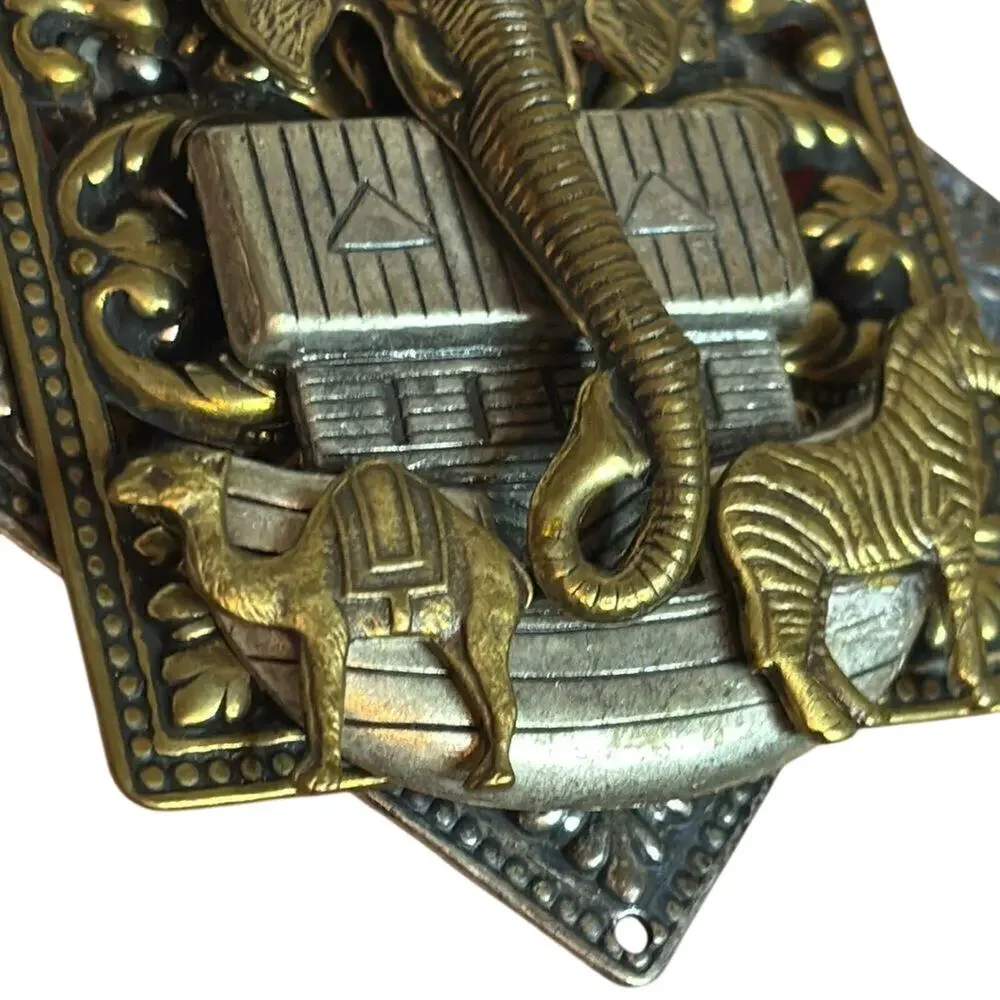 Vintage Noah’s Ark Elephant Zebra Camel Money Clip Gold & Silver Tone Religious